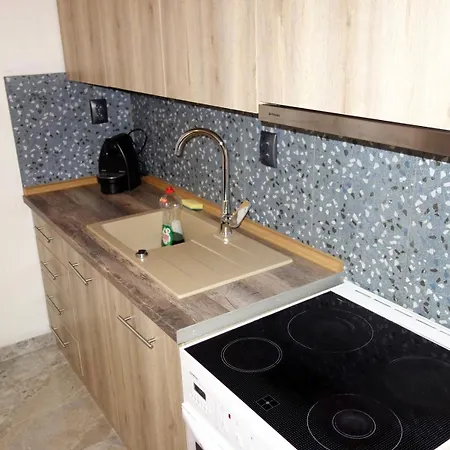 아파트 Chrysi's 하니오티